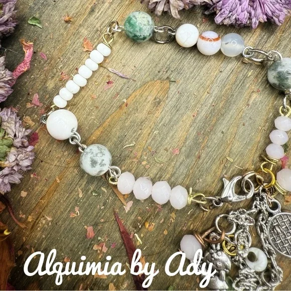 Beaded chain charms agate bracelet